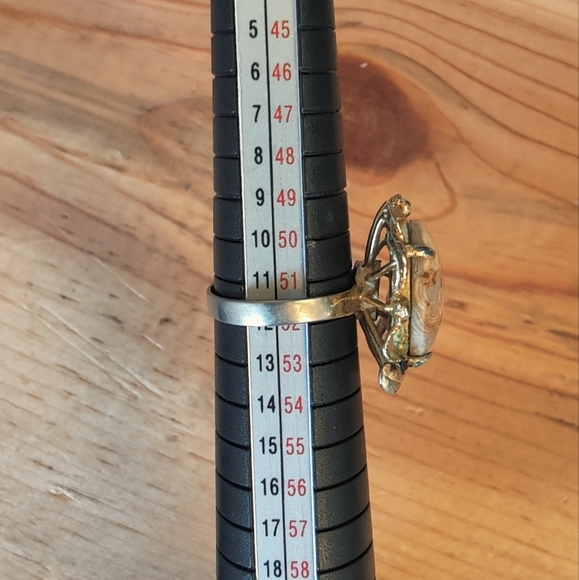 Vintage handcrafted faux gemstone ring - Picture 6 of 7